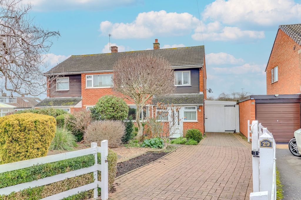 Property photo 1 of 20