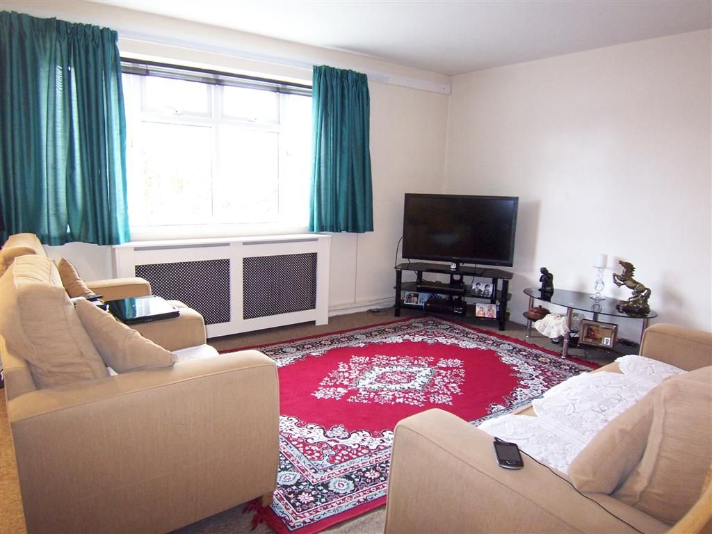 Property photo 2 of 5
