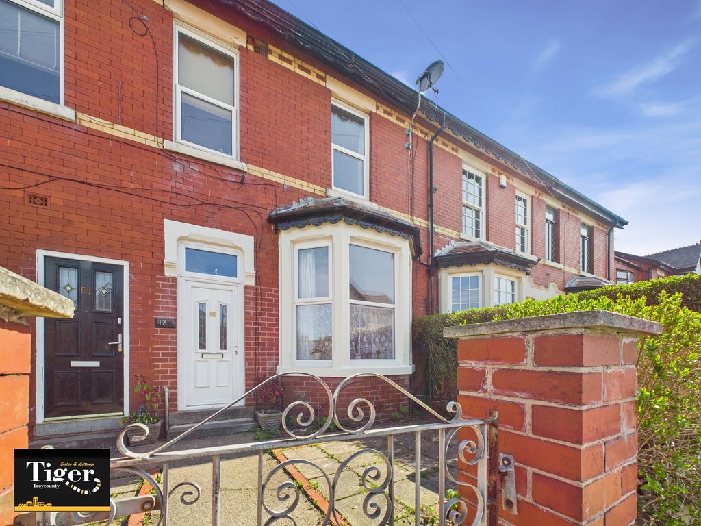 Property photo 1 of 6 Cam02176G0-Pr0546-Still005