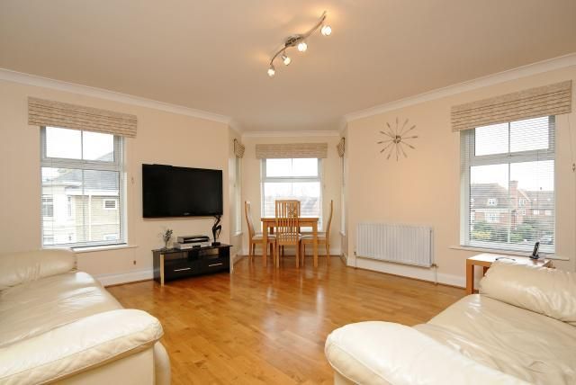 Property photo 1 of 9 Main Photo