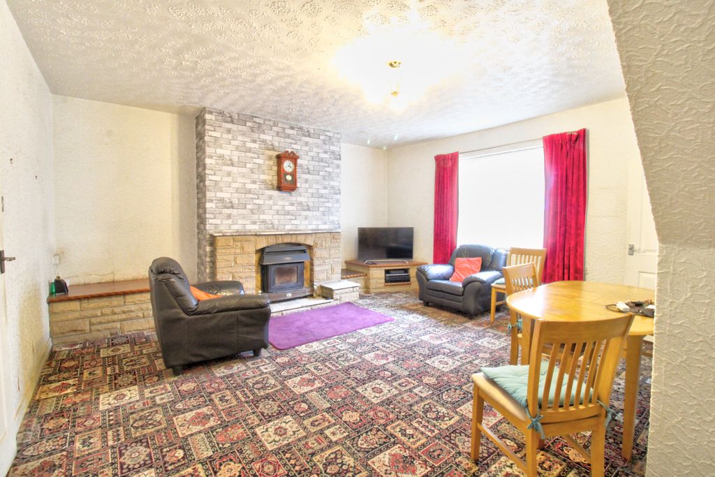 Property photo 2 of 22 Img_2547_8_9