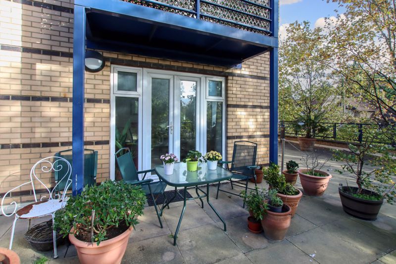 Property photo 3 of 12 Photo 3