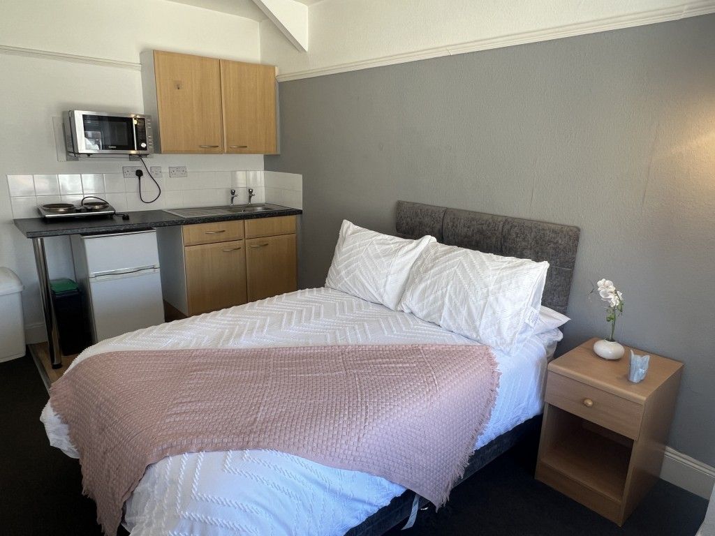 Property photo 2 of 3