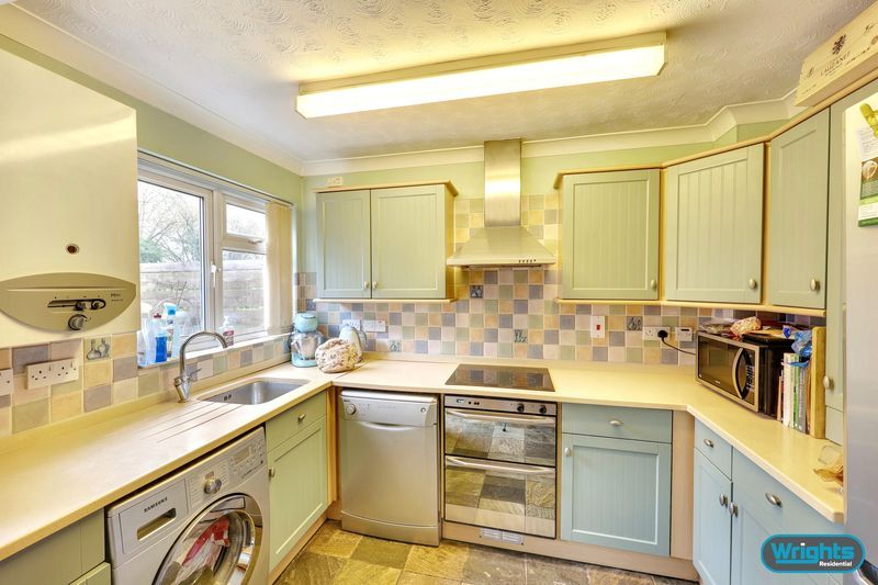 Property photo 3 of 17 Photo 2