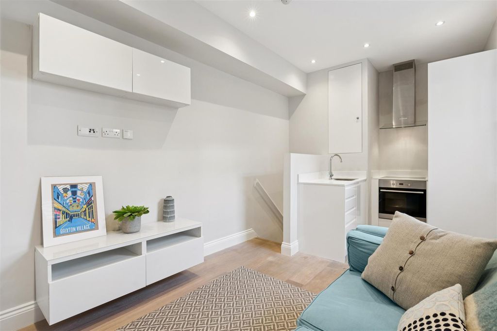 Property photo 1 of 12 11.Jpg