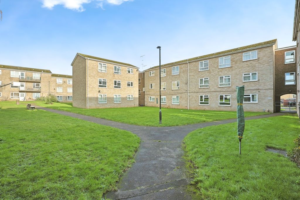 Property photo 1 of 11 Pbox-Img.Jpg