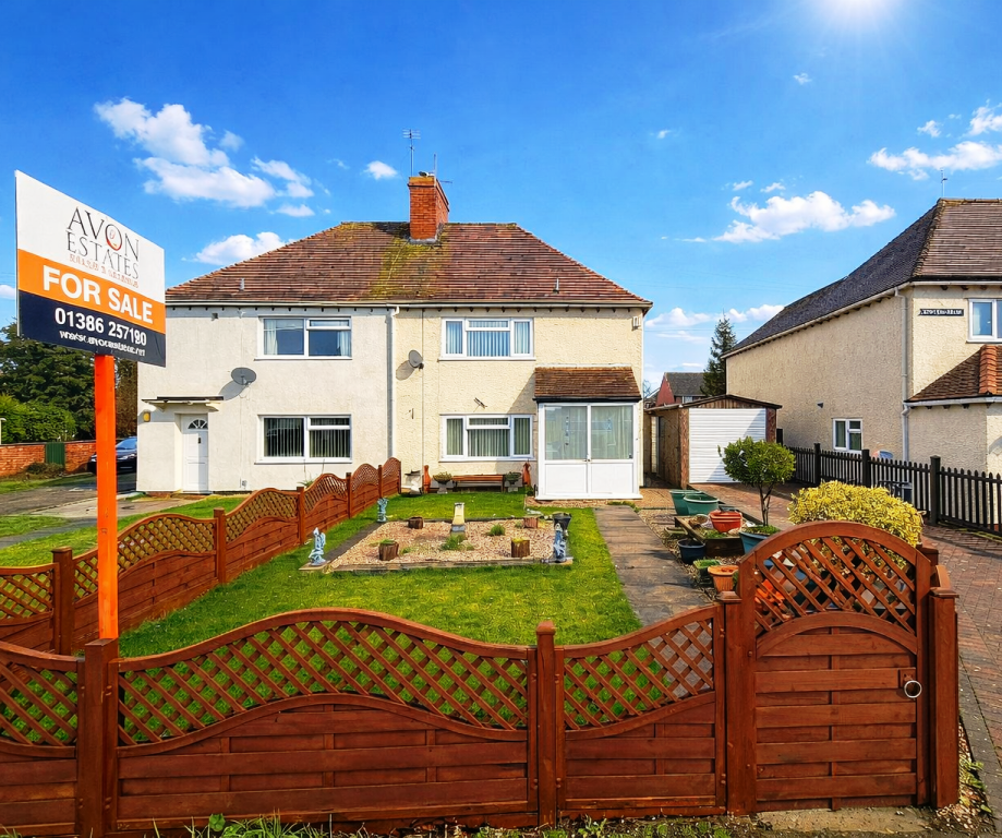 Property photo 1 of 11 Front Aspect