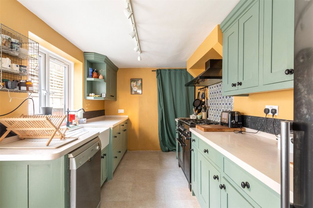 Property photo 3 of 15 Picture No. 30