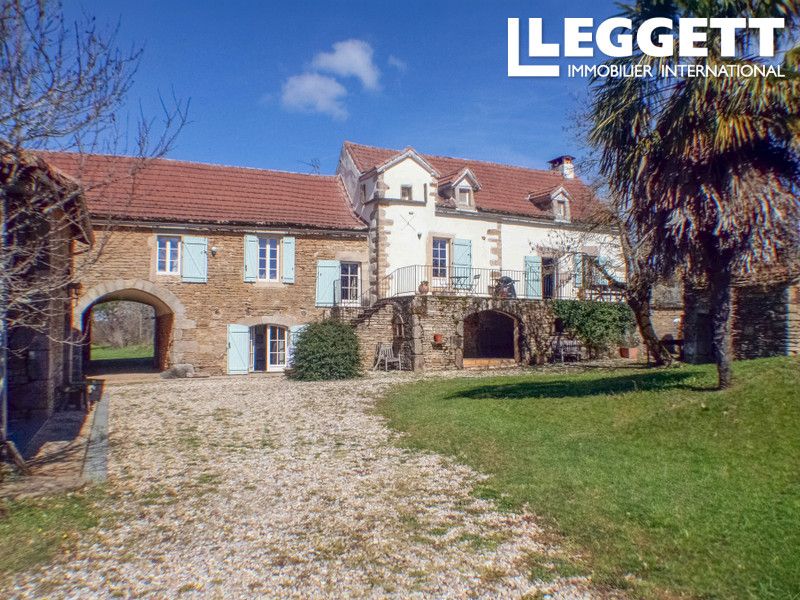 Property photo 1 of 10