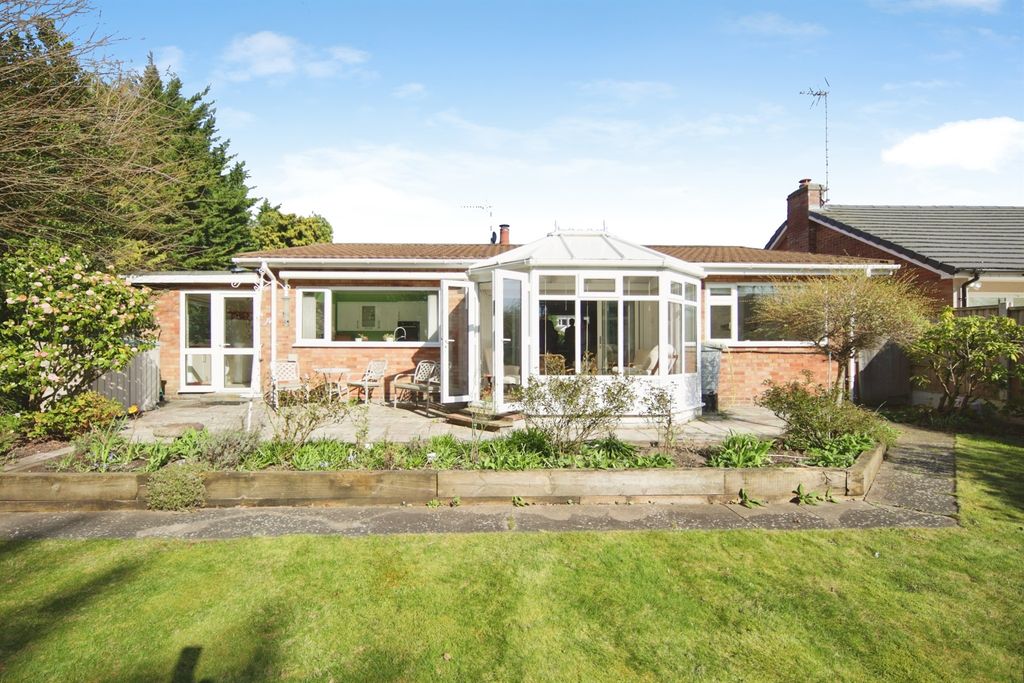 Property photo 2 of 18