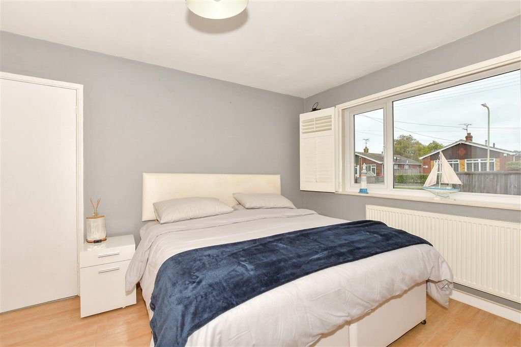 Property photo 2 of 12 Bedroom 1