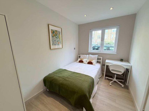 Property photo 3 of 12 4086F6Fc-96ce-4379-838F-2Bfe82F2A0E3.Jpg