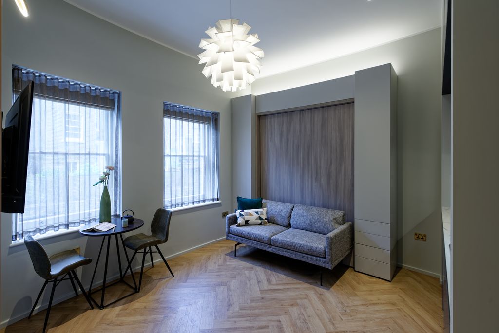 Property photo 3 of 7