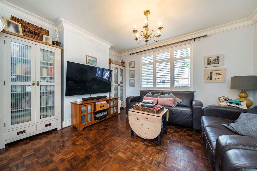 Property photo 2 of 7