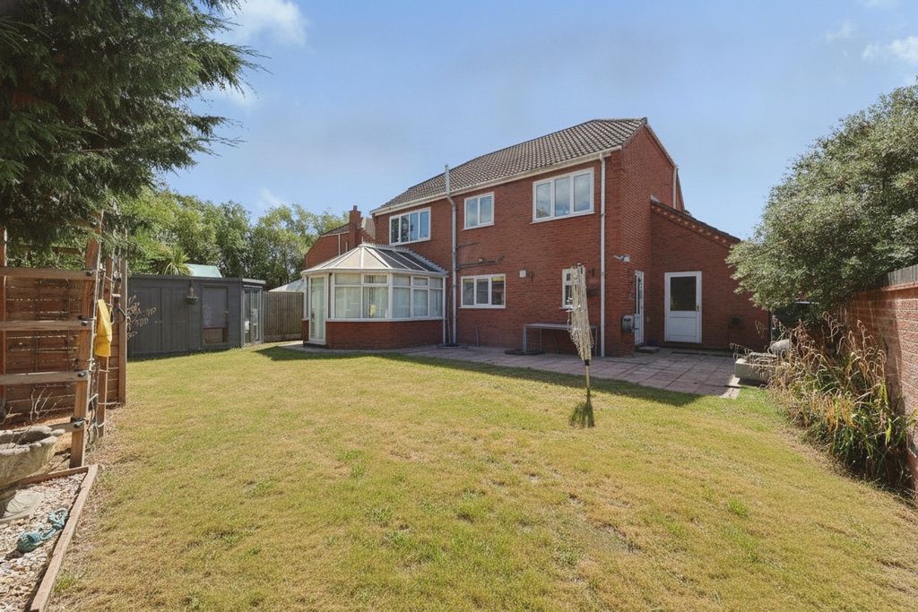 Property photo 3 of 26 4838664