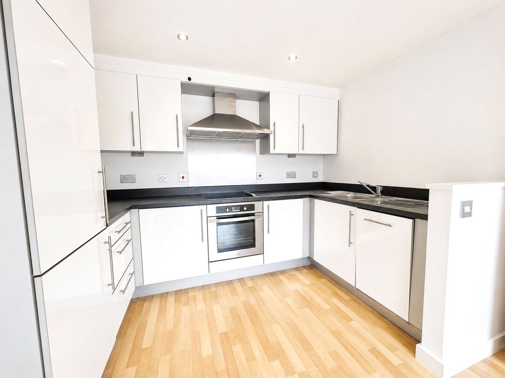 Property photo 3 of 8 Picture No. 04