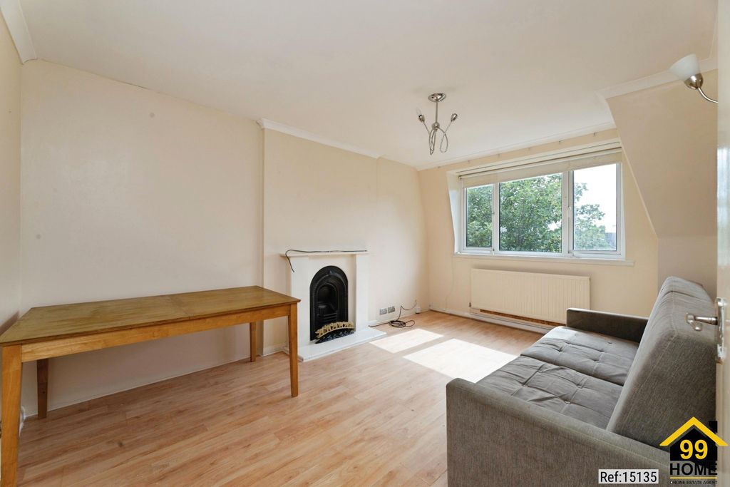 Property photo 1 of 18 Photo 0