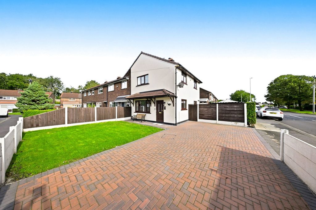 Property photo 1 of 50