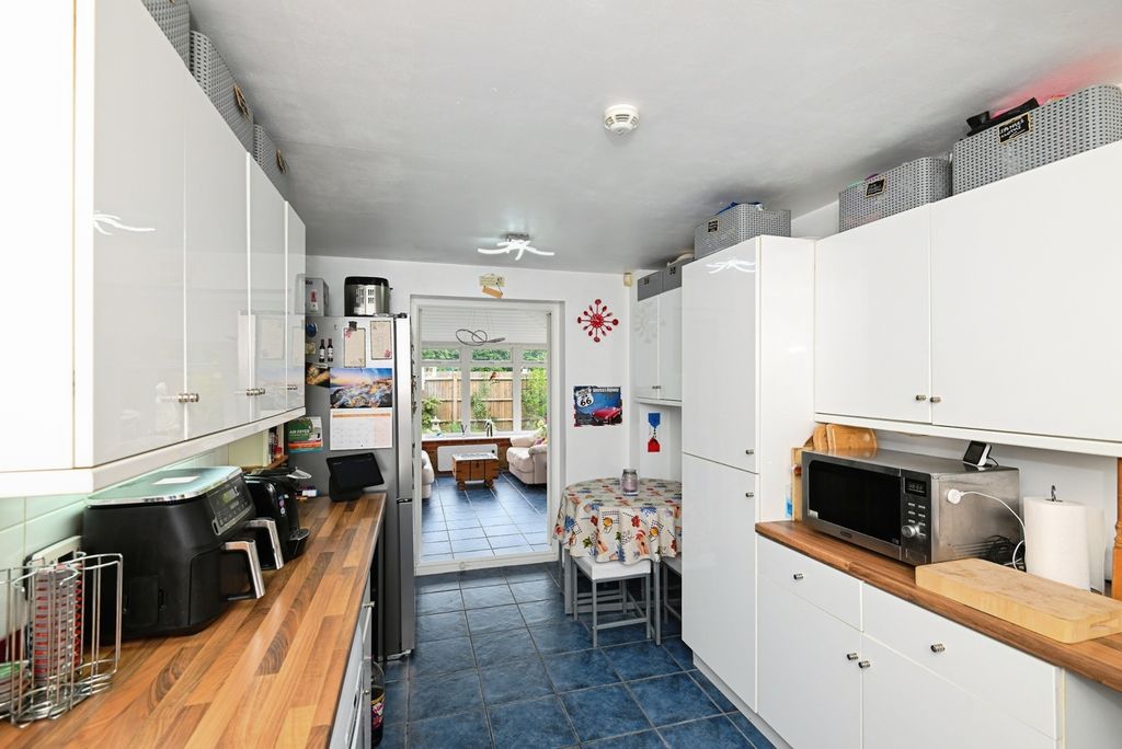 Property photo 3 of 18 Photo