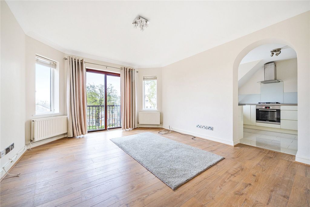 Property photo 1 of 16 Picture No. 09