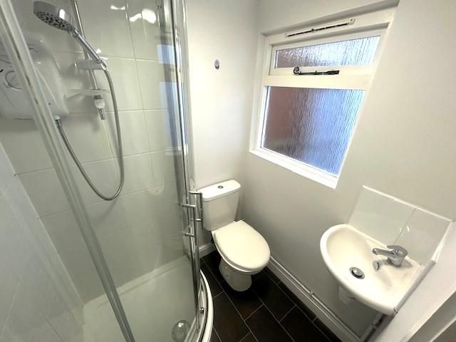 Property photo 3 of 6 Shower Room