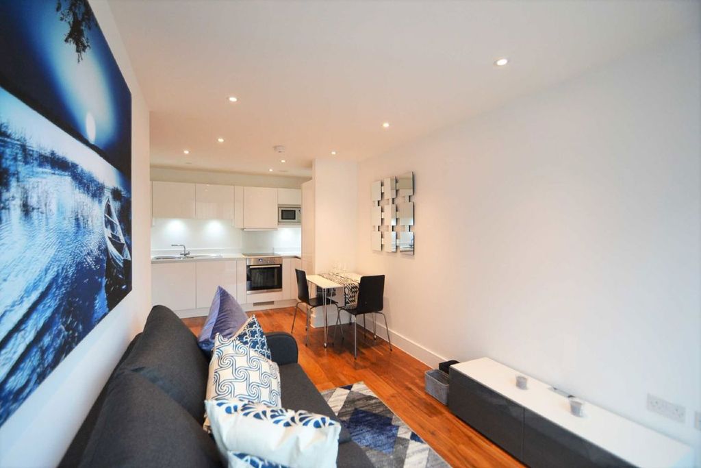 Property photo 1 of 1