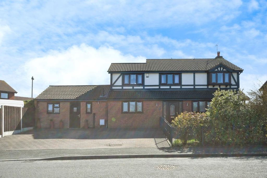 Property photo 1 of 19 Front.Jpg