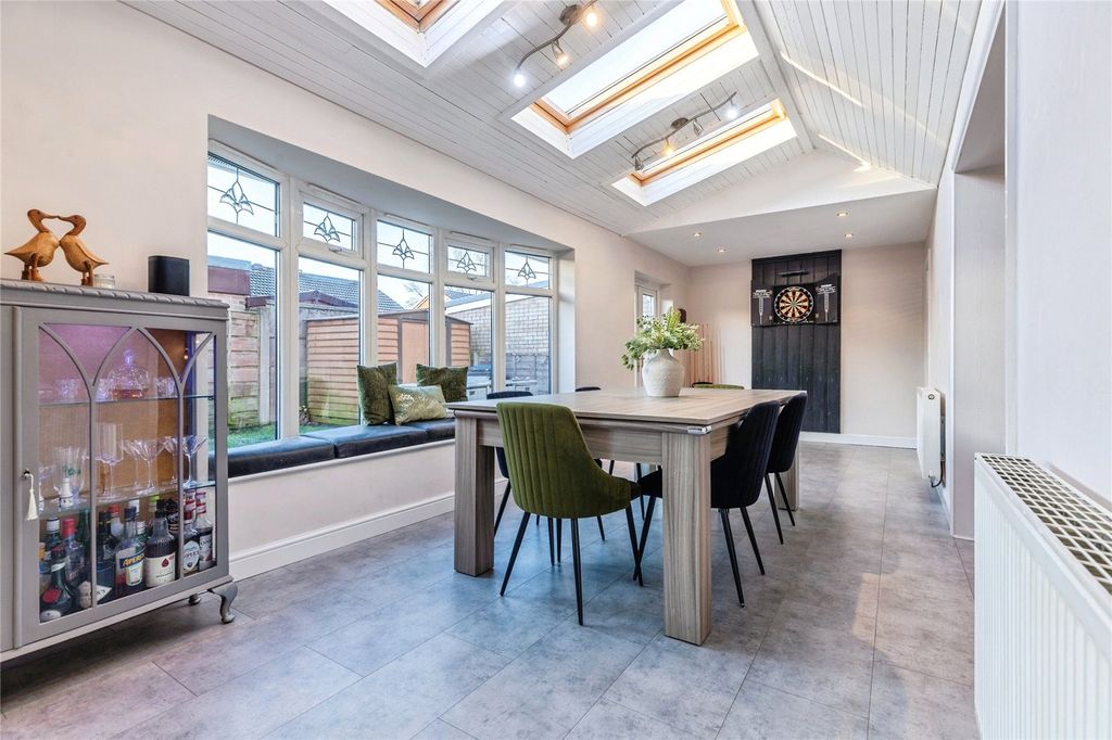 Property photo 2 of 30 Picture No. 03