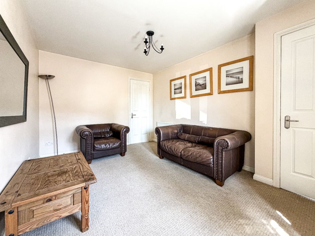 Property photo 3 of 10 3321603