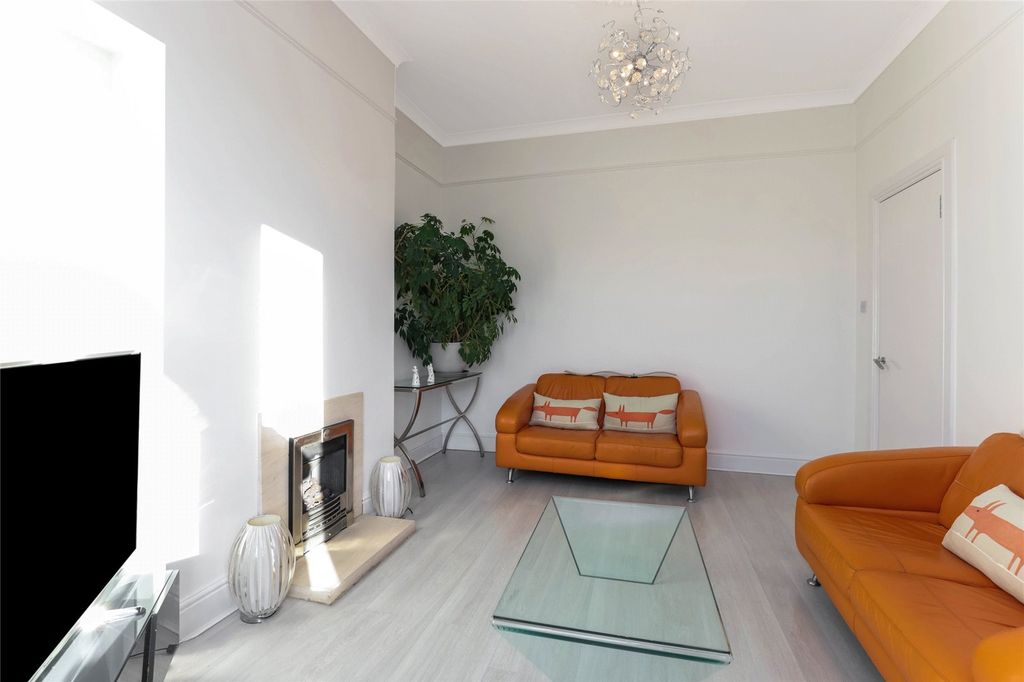 Property photo 3 of 15 3