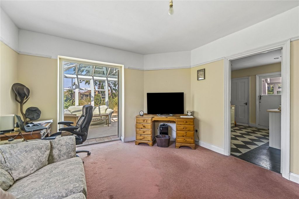 Property photo 3 of 14 Picture No. 15