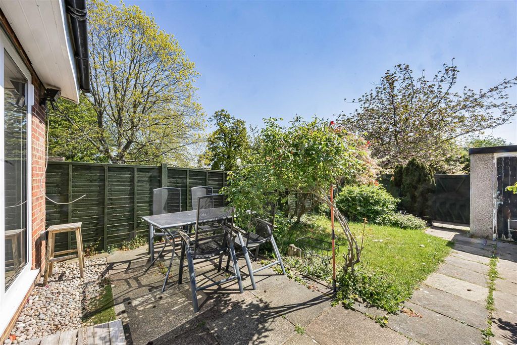 Property photo 3 of 16 3_79683.Jpg