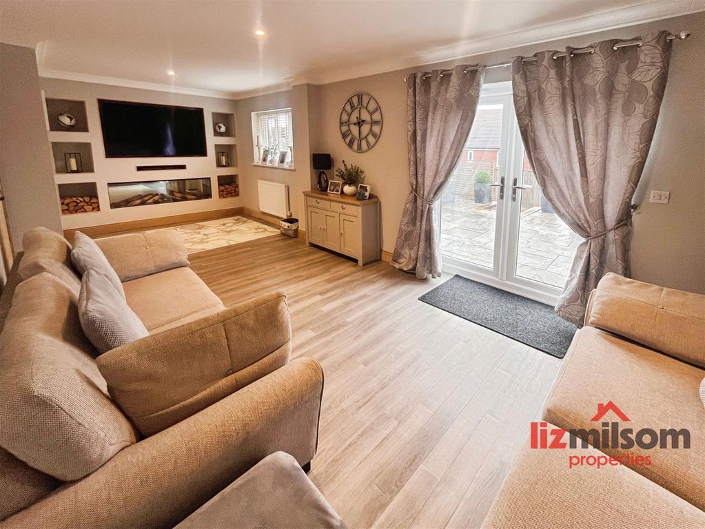 Property photo 2 of 31 1E1Cfc95-Img_6100.Jpg