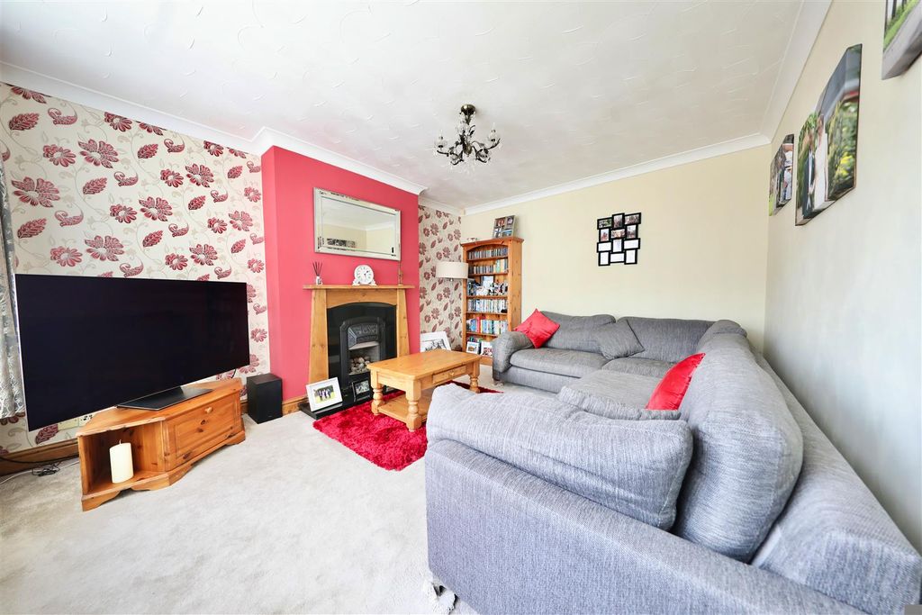 Property photo 2 of 19 0A9A9822.Png