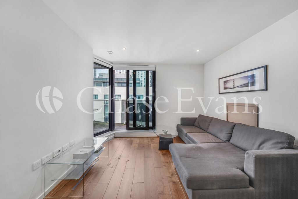 Property photo 1 of 13 Living
