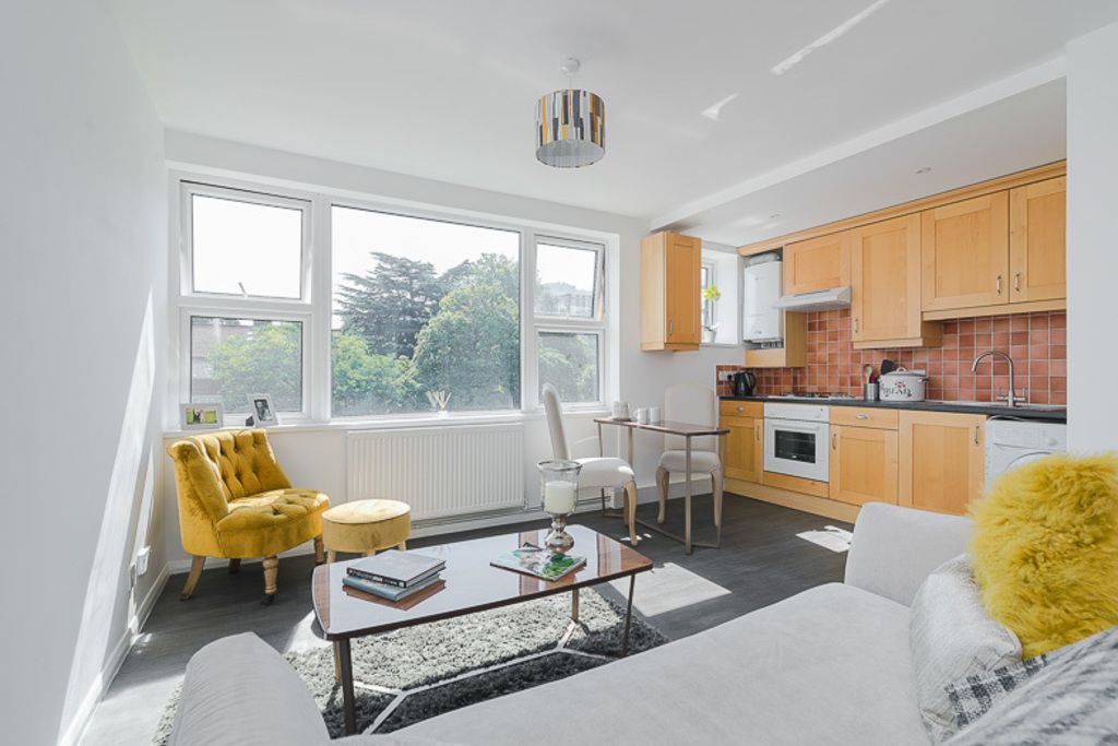 Property photo 1 of 7