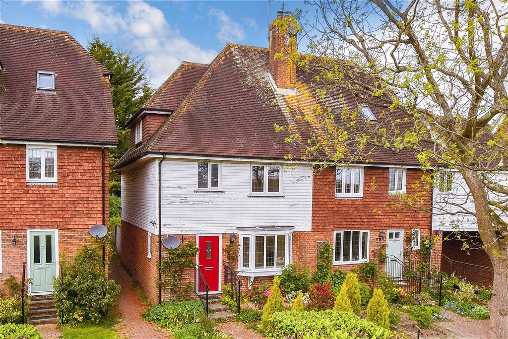 Property photo 1 of 10 External (Web)