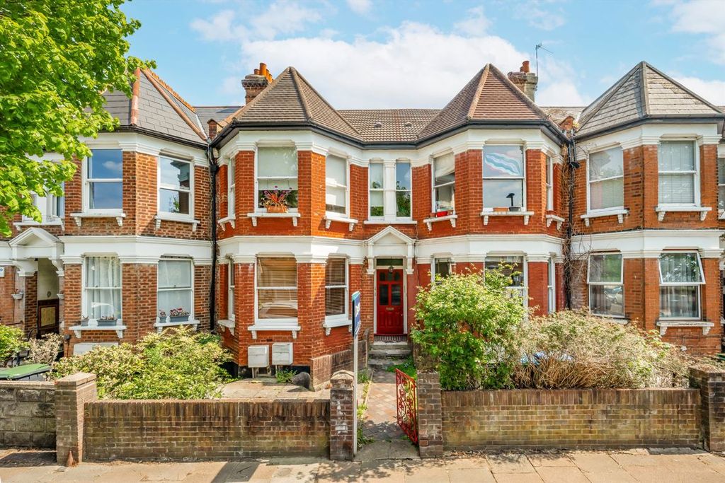 Property photo 1 of 7