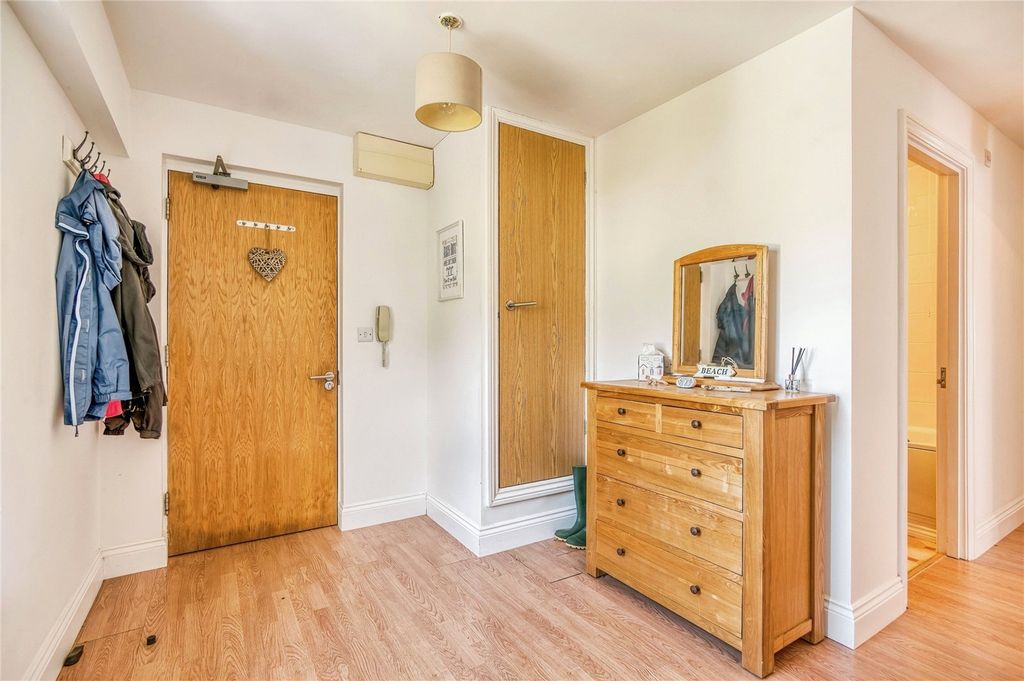 Additional image 10 of 2 bed flat for saleThe Waterfront, Pendine, Carmarthen SA33