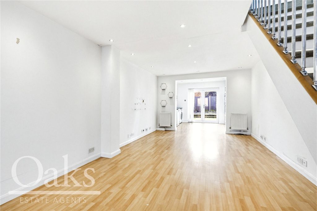 Property photo 2 of 12 Picture No. 04