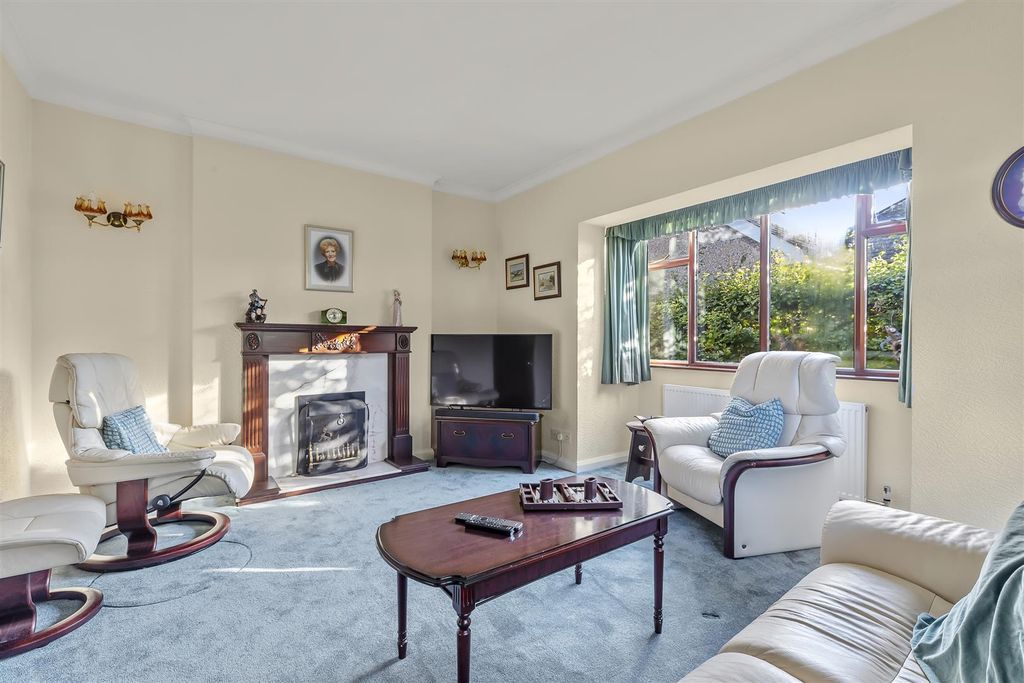 Property photo 2 of 15 Img_5739.Jpg