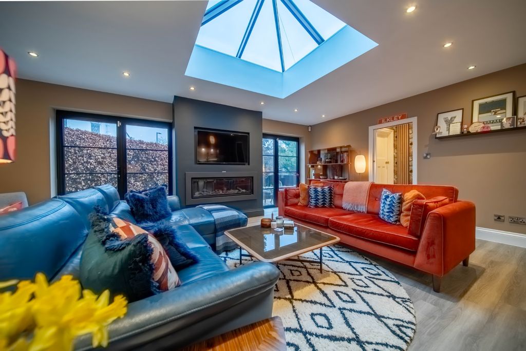 Property photo 2 of 29 Picture No. 91