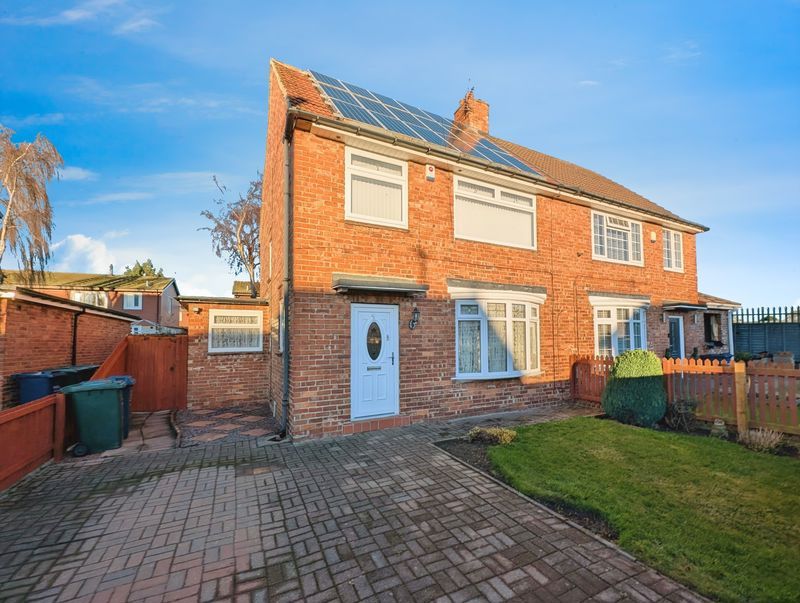 Property photo 1 of 14 Photo 6