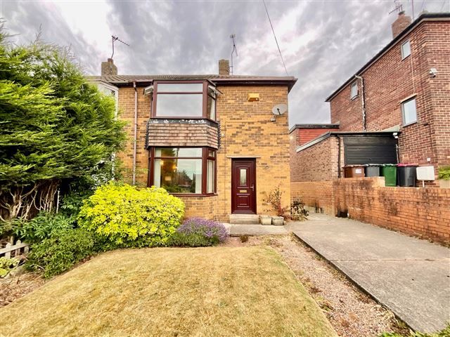 Property photo 1 of 18 Front