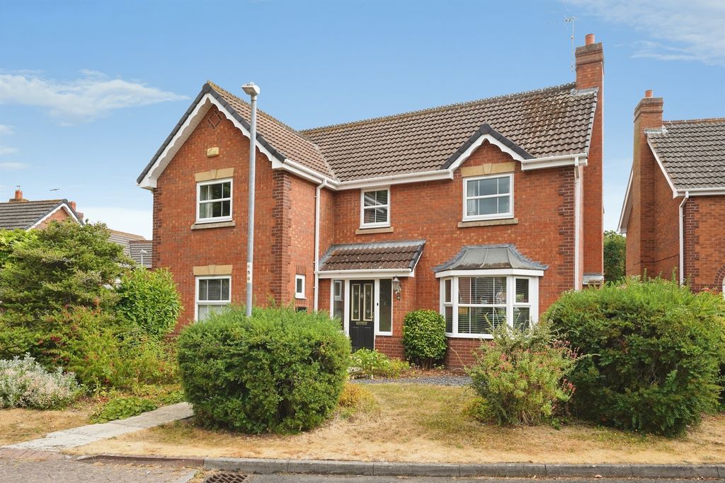 Property photo 1 of 33