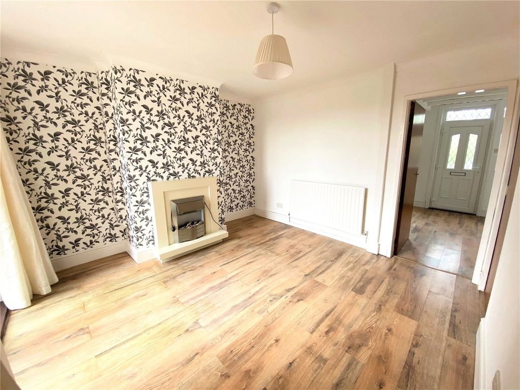 Property photo 2 of 12 Picture No. 09