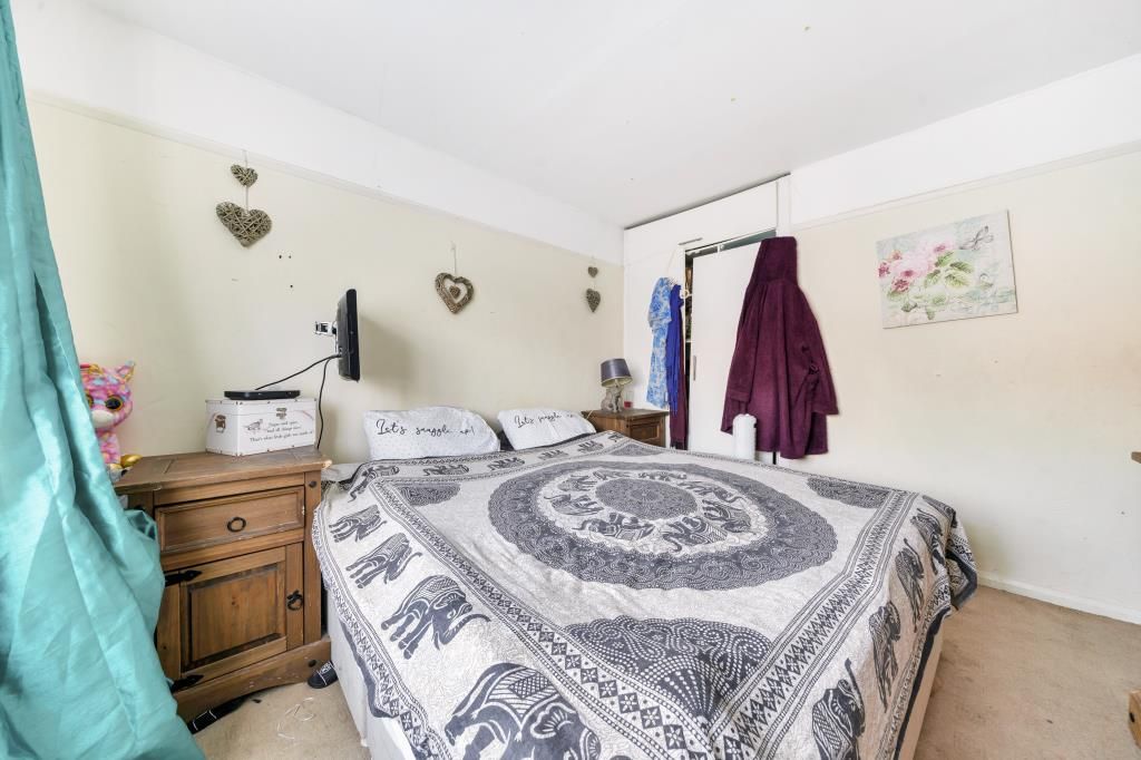 Property photo 3 of 13 Bedroom