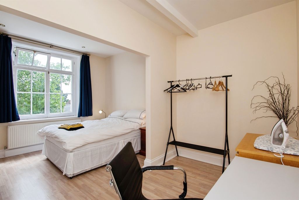 Additional image 12 of 1 bed flat for saleBelle Vue Terrace, Malvern WR14