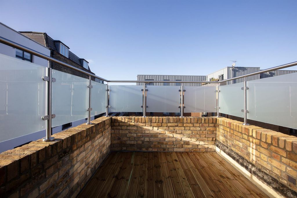 Property photo 2 of 28 3Y6A0715.Jpg