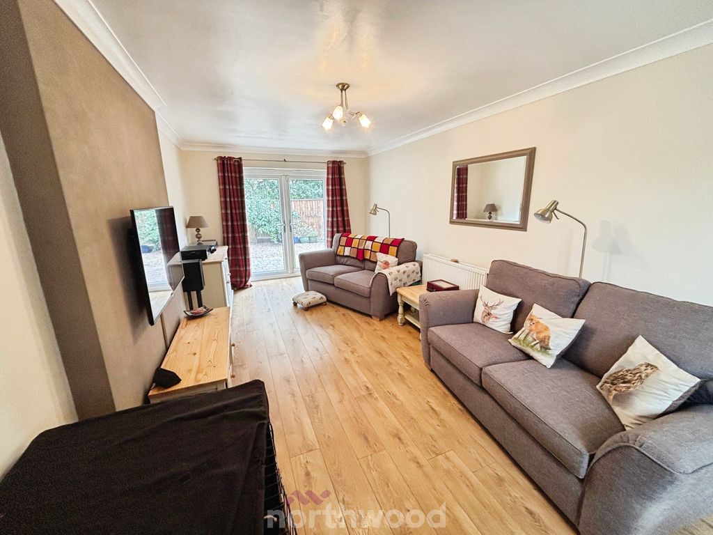 Property photo 3 of 22